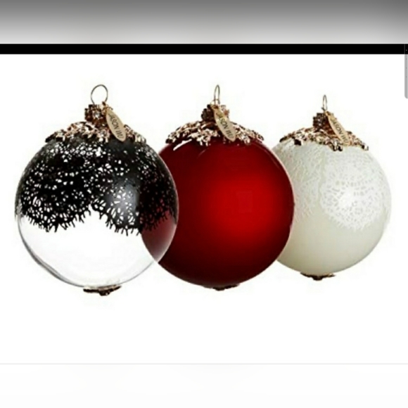 Jason Wu Glass Ornament Set  of 3. - Picture 3 of 16